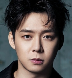 Park Yoo Chun