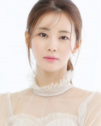 Lee Ga Ryeong